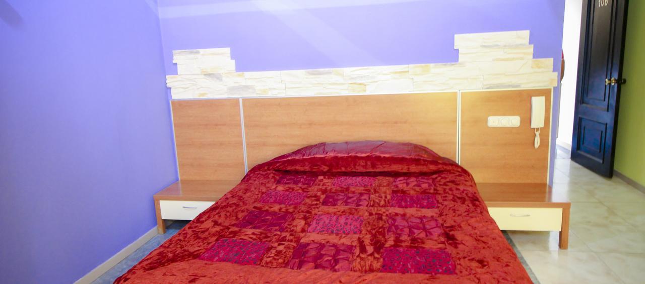أورينس Hotel As Termas المظهر الخارجي الصورة