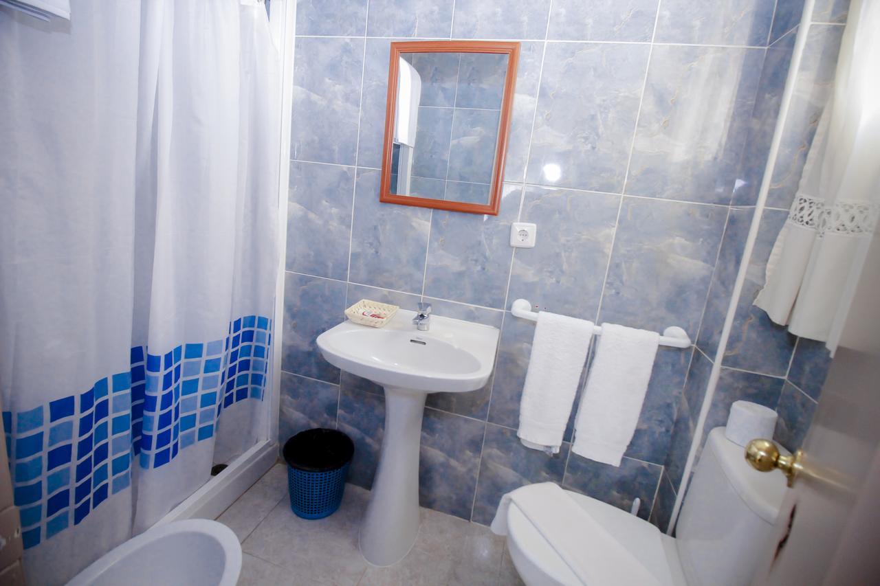 أورينس Hotel As Termas المظهر الخارجي الصورة